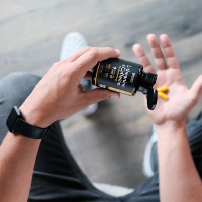 L-theanine & Caffeine Focused Energy with MCT Oil (60 Softgels)